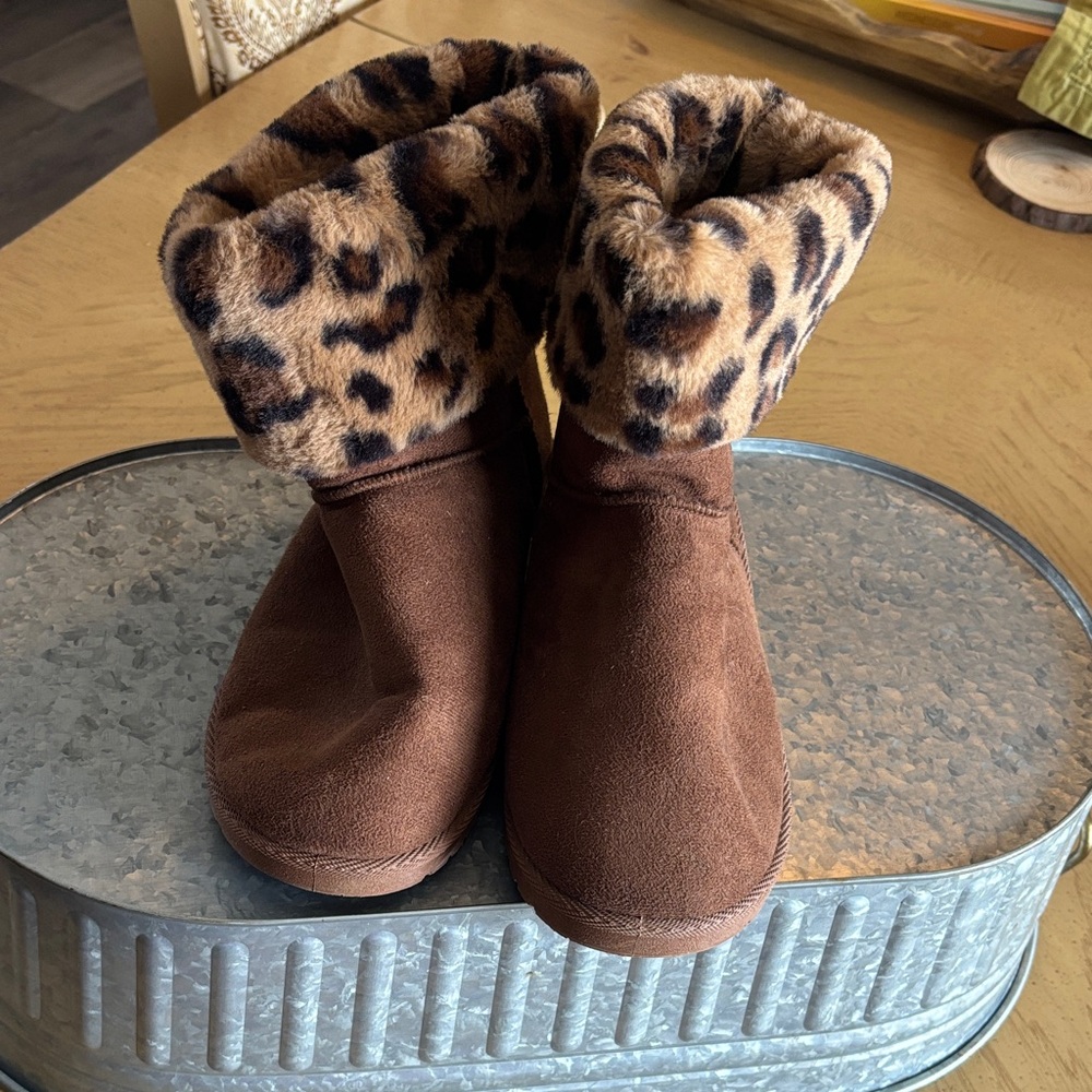 Leopard Print Brown Women’s Boots